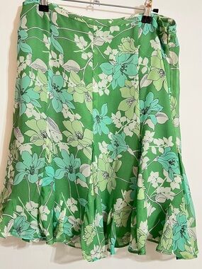 Loft Green Floral A-Line Skirt NWT Sz 10 A0073